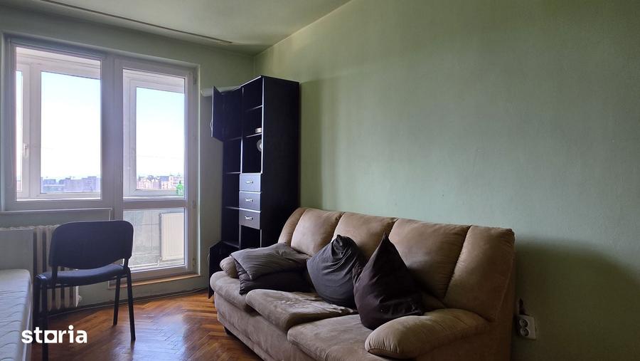 Apartament cu 3 camere decomandat în Griviței