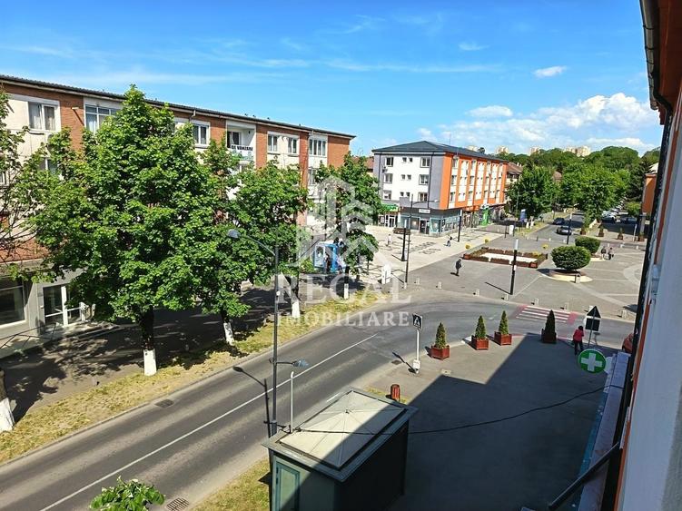 Apartament cu 2 camere semidecomandat în Ultracentral