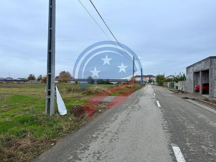 Teren Construcții intravilan de 3800 mp, în Ișalnița