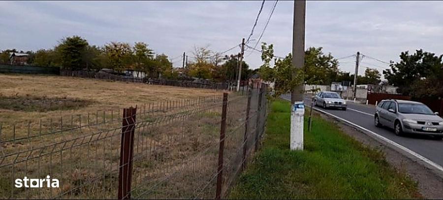 Teren de 2500 mp, în Siliștea