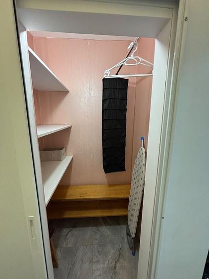 Apartament cu 3 camere decomandat în Oancea