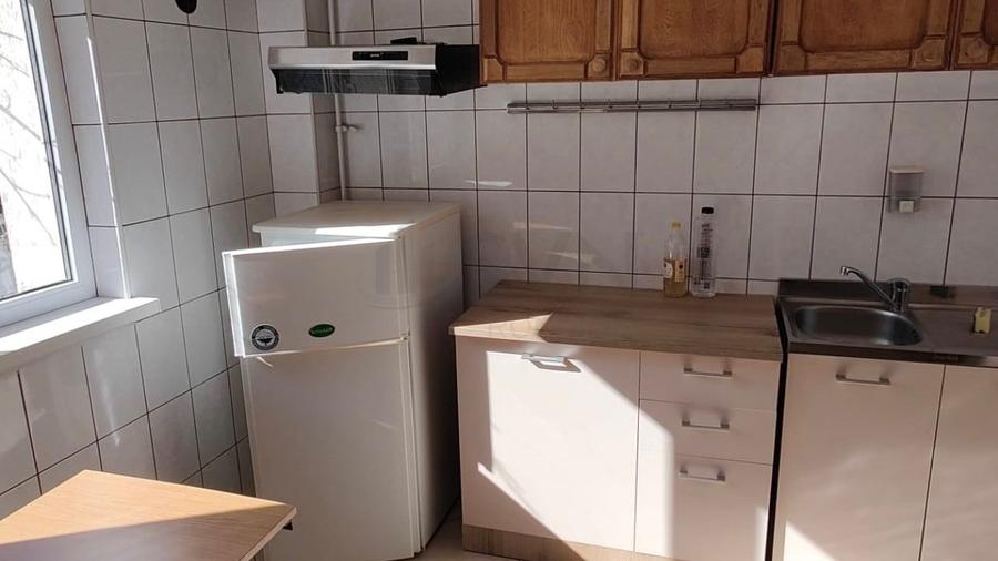 Apartament cu 3 camere decomandat în Dorobanți