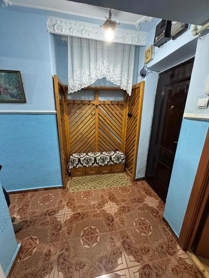 Apartament cu 3 camere decomandat în Dacia