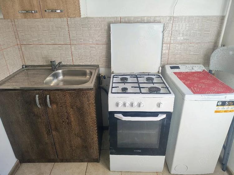 Garsonieră semidecomandată în Micro 14