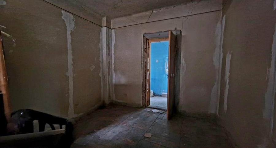 Casă individuală cu 2 camere cu Teren 65 Mp în Grivița