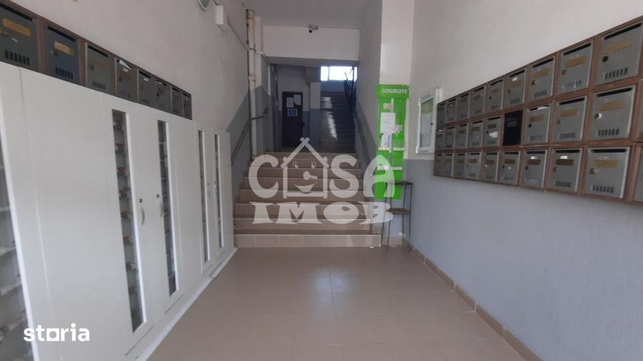 Garsonieră decomandată în Central