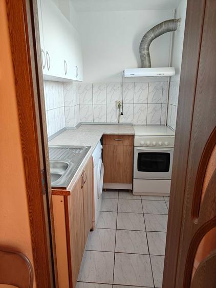 Apartament cu 2 camere semidecomandat în Sud
