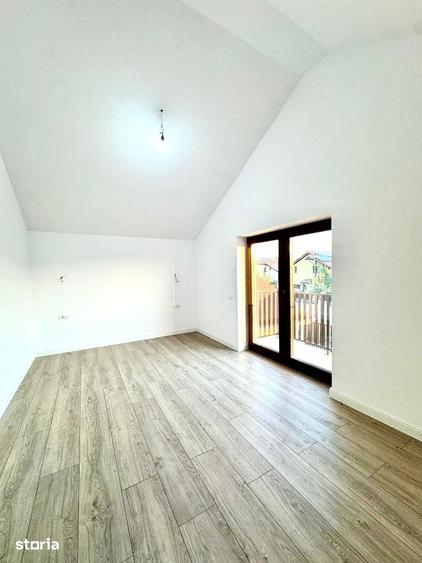 Casă cu 5 camere cu Teren 601 Mp în Moșnița Nouă
