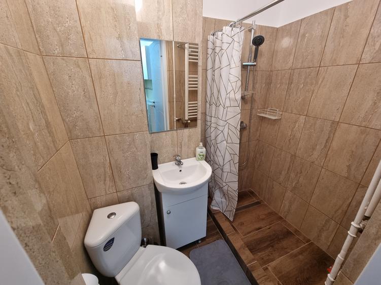 Garsonieră decomandată în Floreasca