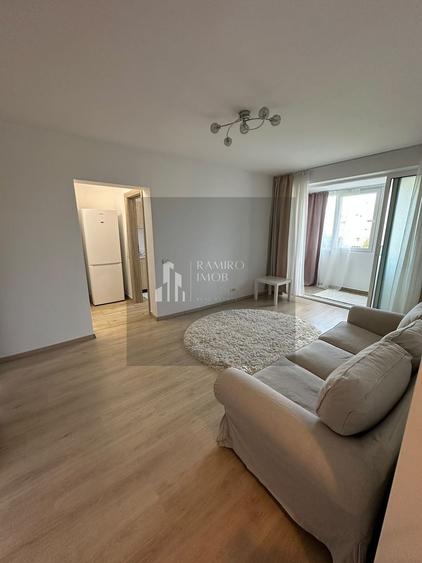 Apartament cu 2 camere semidecomandat în Giurgiului