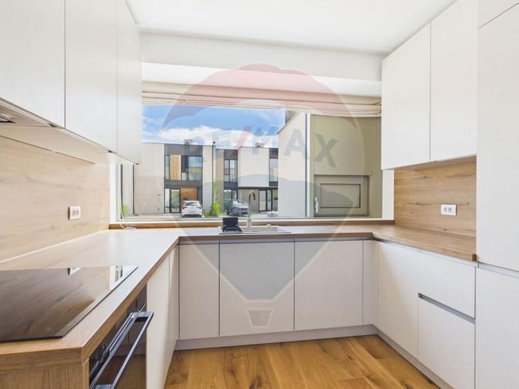 Vila moderna, finisaje premium, 3 camere si curte in Amber Forest - 4