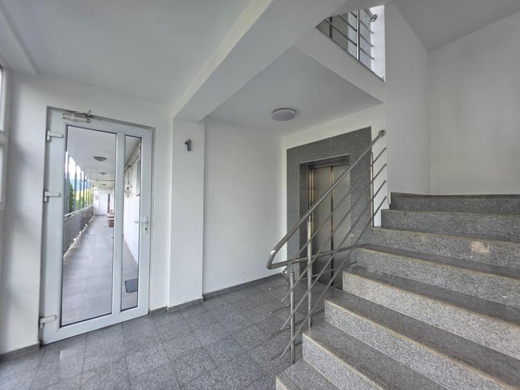 Apartament cu 2 camere semidecomandat în Bartolomeu