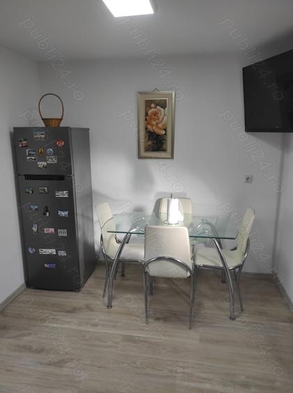 Casă cu 2 camere în Bănești