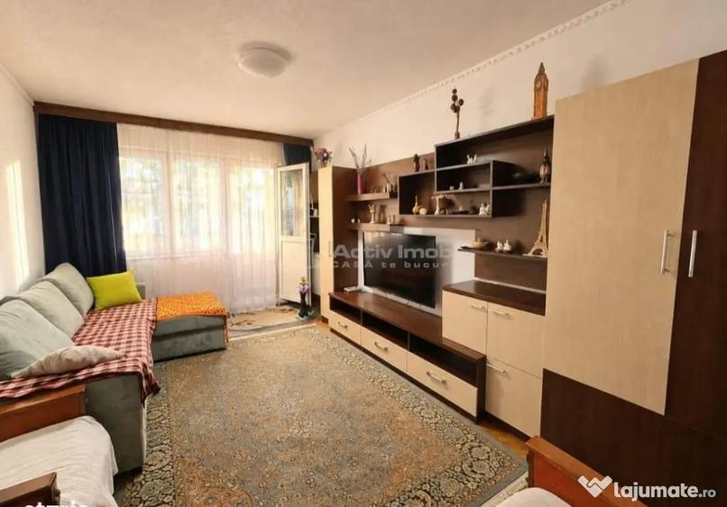 Apartament cu 2 camere decomandat în Exterior Vest