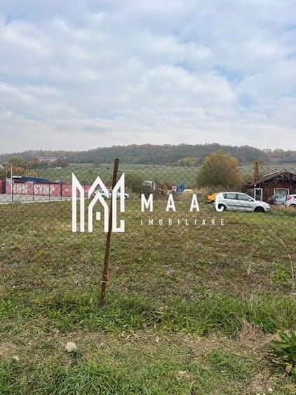 Teren Construcții intravilan de 2300 mp, în Cristian