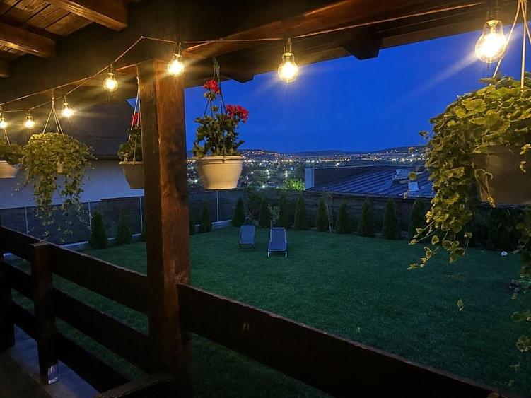 Casă cu 4 camere în Nazna