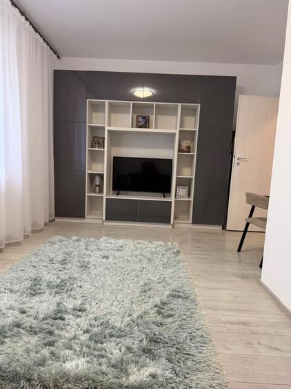 Apartament cu 2 camere decomandat în Chiajna