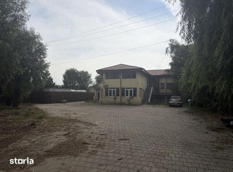 Casă cu 4 camere cu Teren 260 Mp în 1 Decembrie