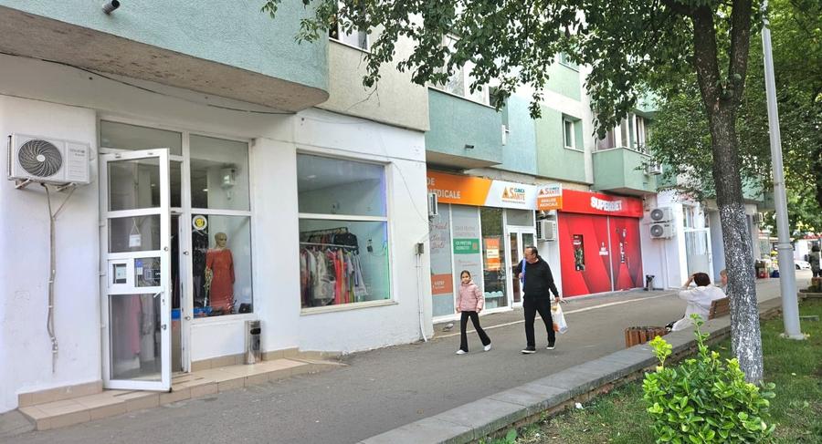 Spațiu comercial, de 58 mp, în Mărgeanului