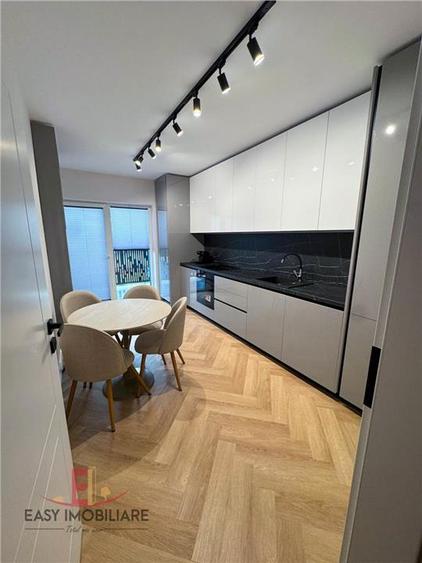 Apartament cu 2 camere decomandat în Tudor