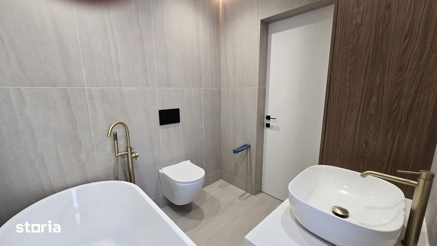 Apartament cu 3 camere în Grivița
