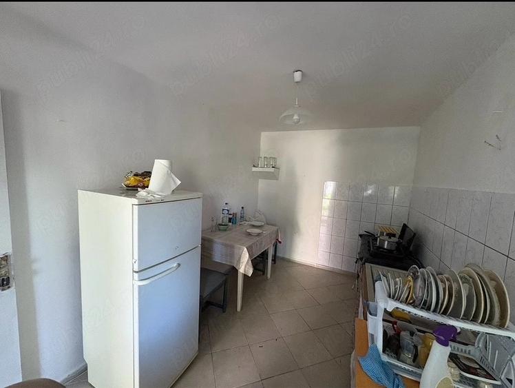 Casă cu Teren 1651 Mp în Feldioara