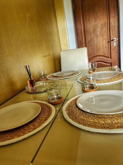 Apartament cu 3 camere decomandat, mobilat în Sud