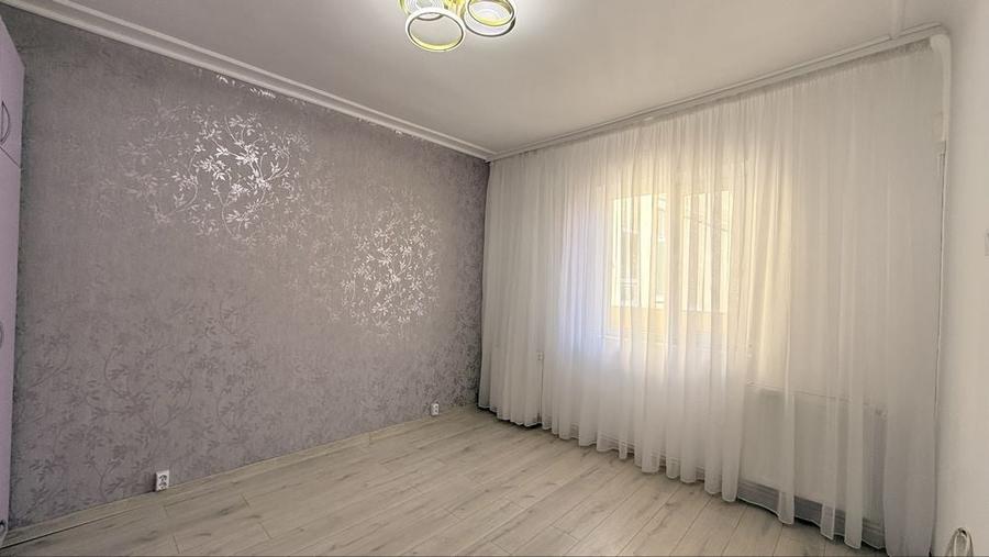 Apartament cu 2 camere decomandat în Vitan