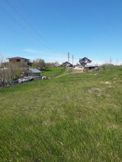 Teren de 1100 mp, în Central