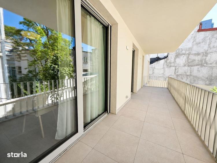 Apartament cu 4 camere în Armeneasca