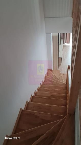 Casă individuală cu 4 camere cu Canalizare în Prelungirea Ghencea