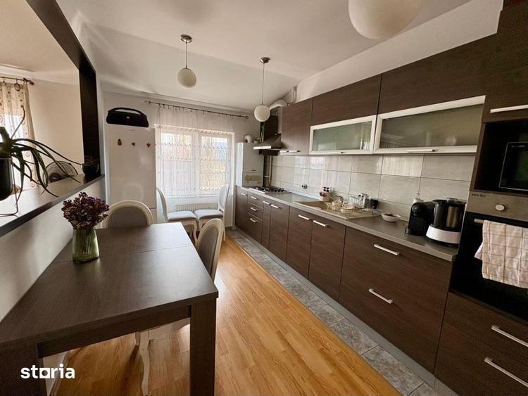 Apartament cu 2 camere semidecomandat, mobilat în Andrei Mureșanu