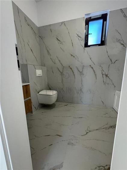 Duplex cu 4 camere cu Canalizare în Moșnița Nouă