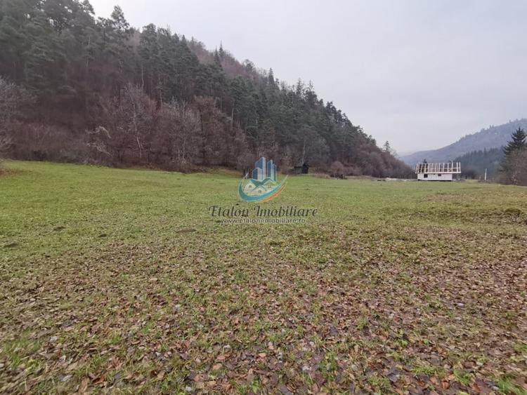 Teren Construcții intravilan de 3560 mp, în Periferie