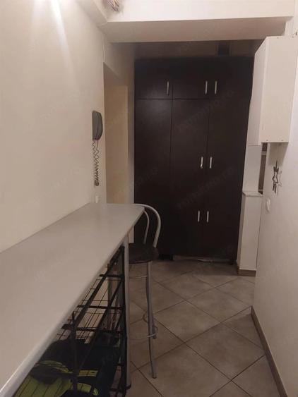 Apartament cu 2 camere decomandat în Dorobanți