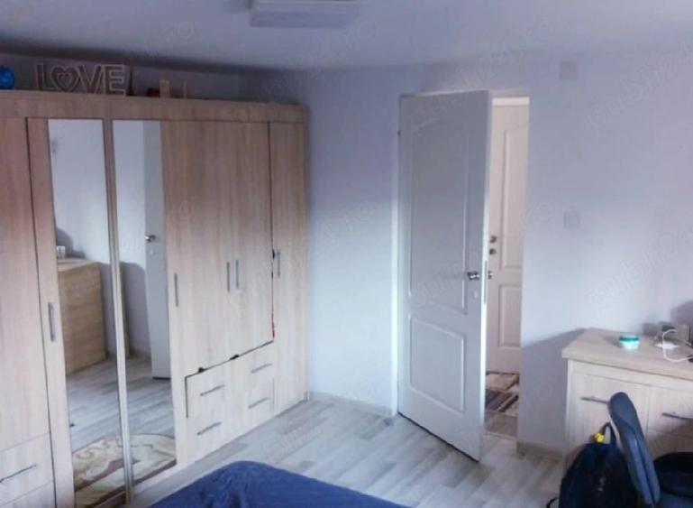Casă cu 1 camere cu Teren 653 Mp în Exterior Vest