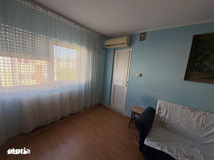 Apartament cu 2 camere decomandat în Exterior Vest