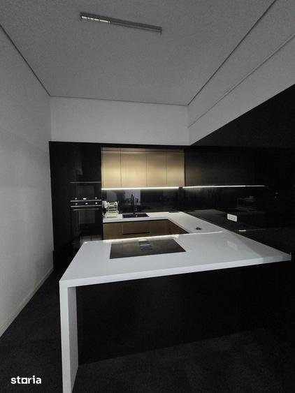 Apartament cu 4 camere în Medicină