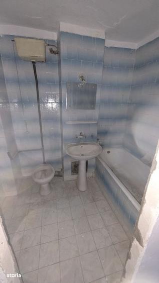 Vand ap cu 2 camere str. Bucuresti - 8