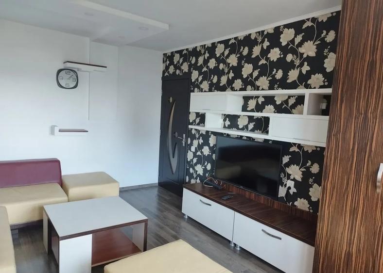 Apartament cu 2 camere decomandat, mobilat în Independenței