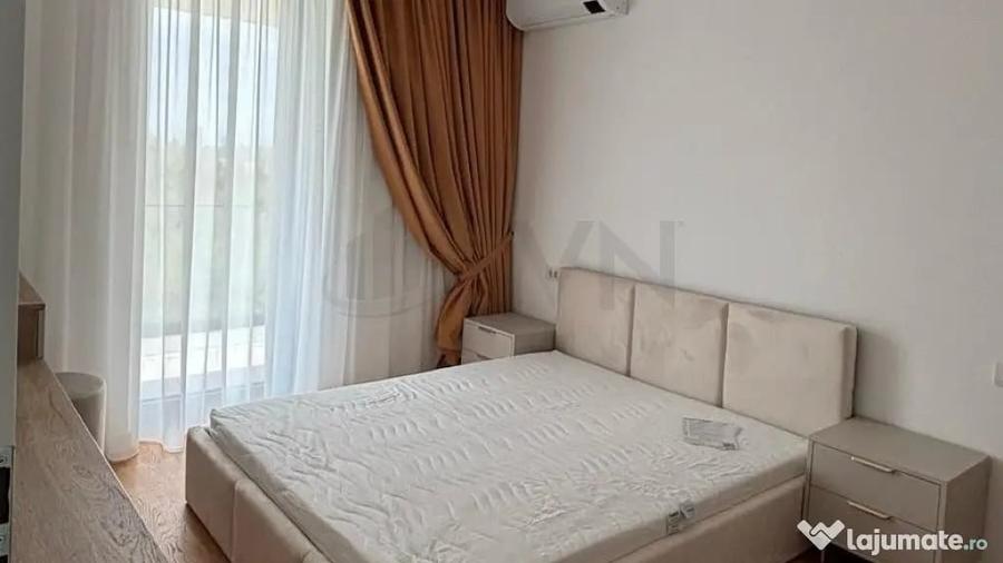 Apartament cu 3 camere semidecomandat în Băneasa