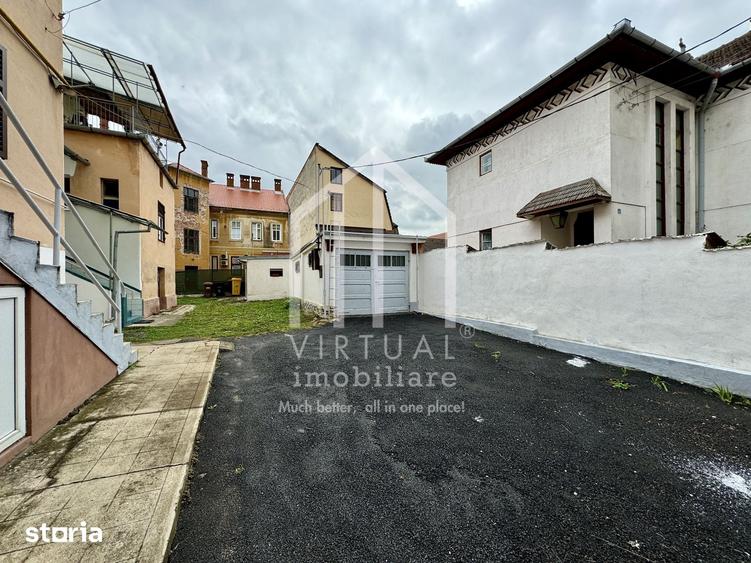 Apartament cu 4 camere în Central