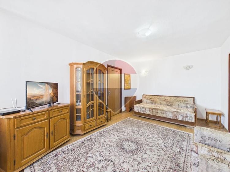 Apartament cu 2 camere de vânzare | 1 min Metrou 1 Mai - 11