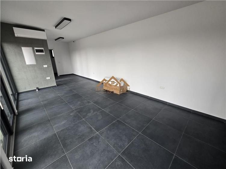 Spațiu comercial, de 30 mp, în Șcheia