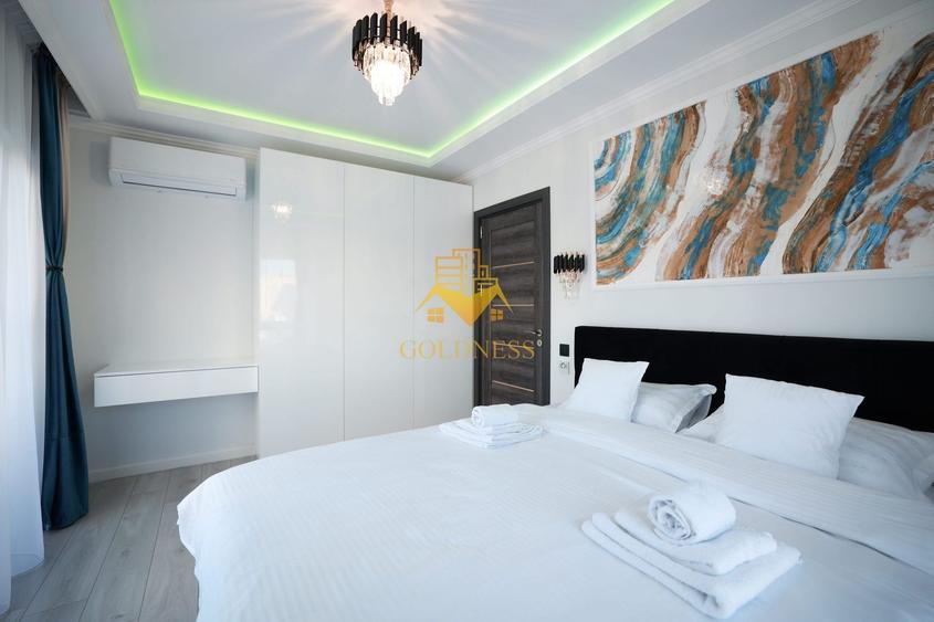 Apartament cu 3 camere semidecomandat, mobilat în Între Lacuri