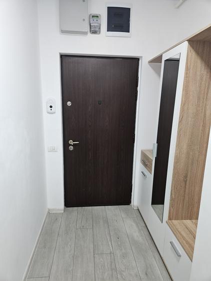 Apartament cu 2 camere semidecomandat în Exterior Vest