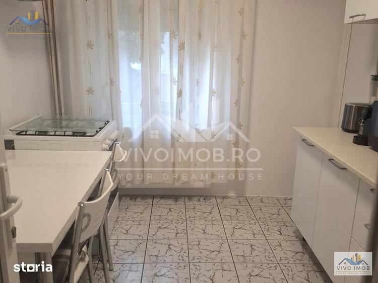 Garsonieră decomandată în Tei