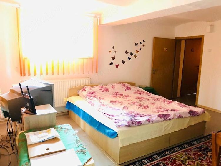 Apartament cu 2 camere semidecomandat în Exterior Vest