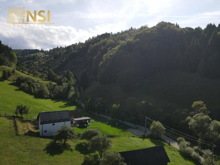 Teren intravilan de 2670 mp, în Bran