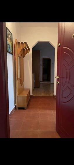 Apartament cu 2 camere semidecomandat în Orizont